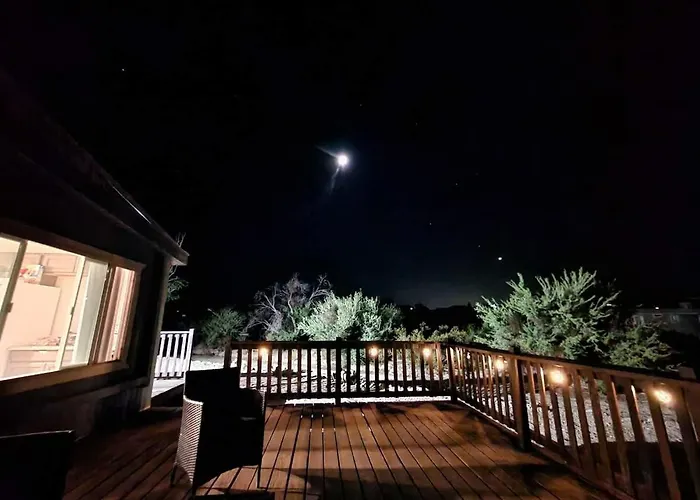 Pet-friendly Game Near Grand Canyon *