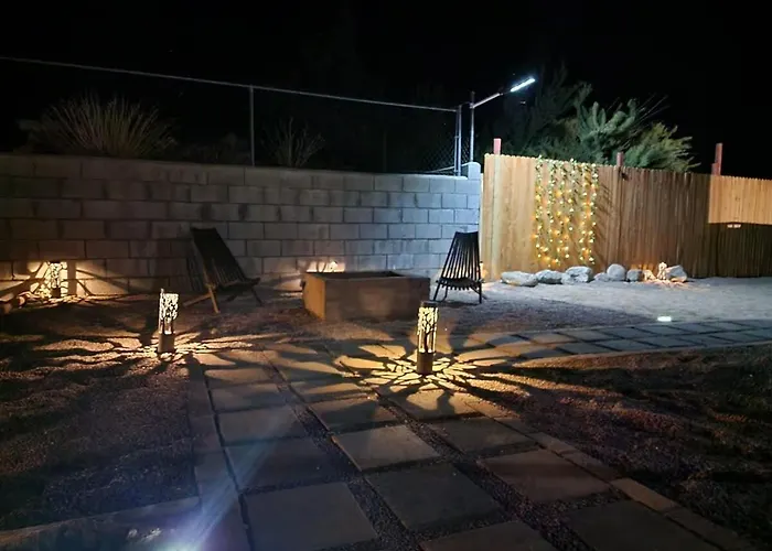 Pet-friendly Game Near Grand Canyon